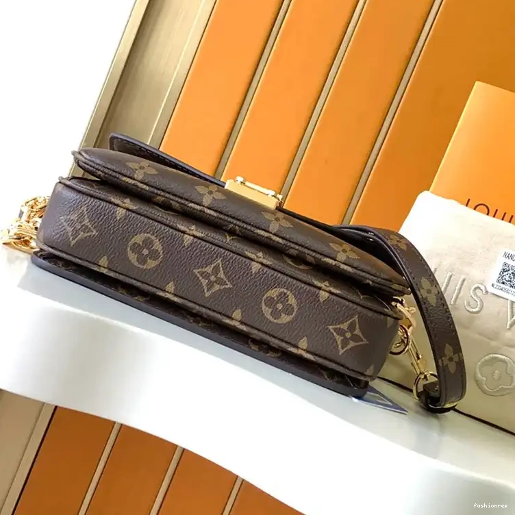 Fashionrepsfam ru Bags 2409YA0058 LV 0714